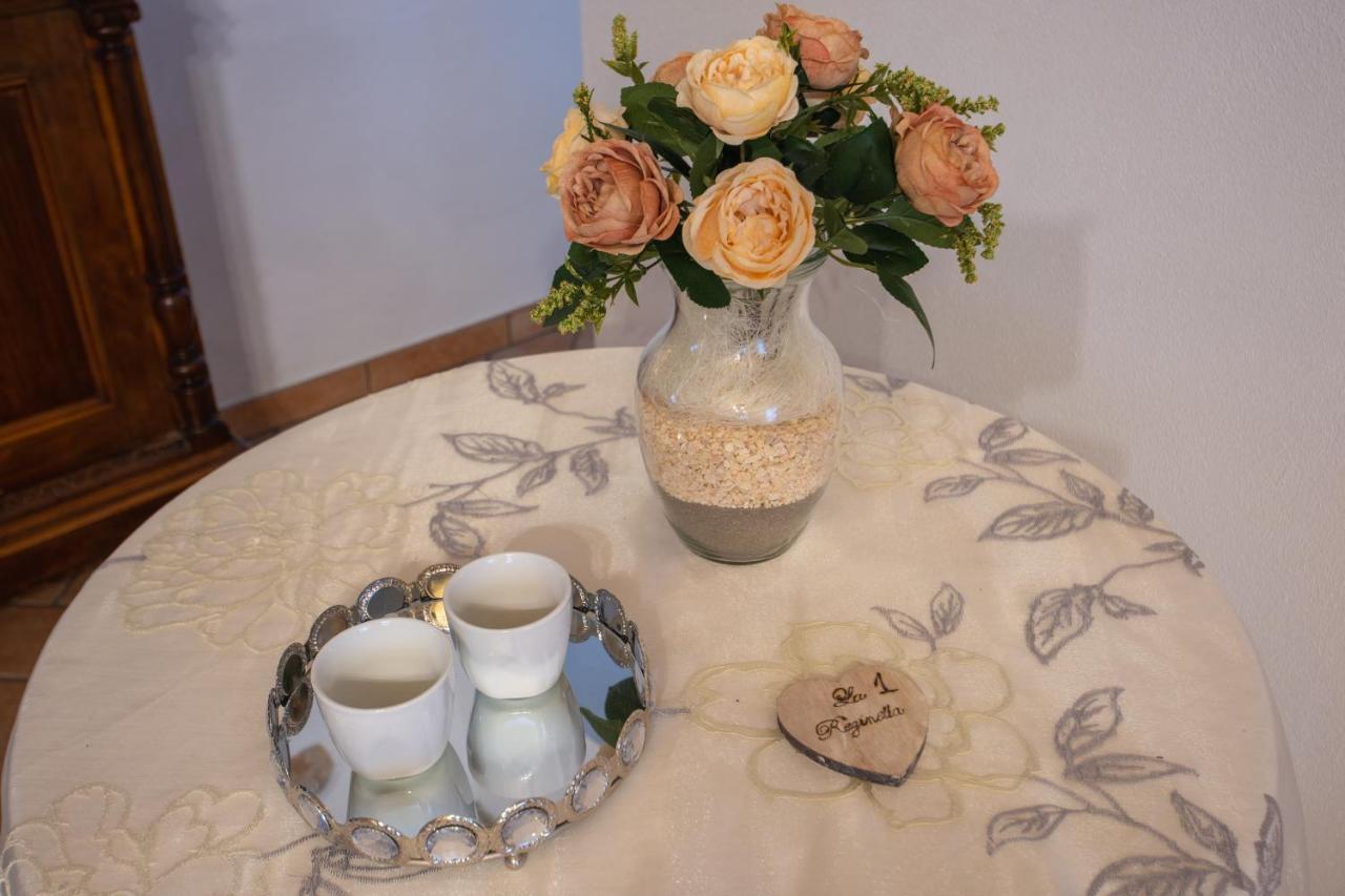 Diano dʼAlba Ca Reginella B&B المظهر الخارجي الصورة