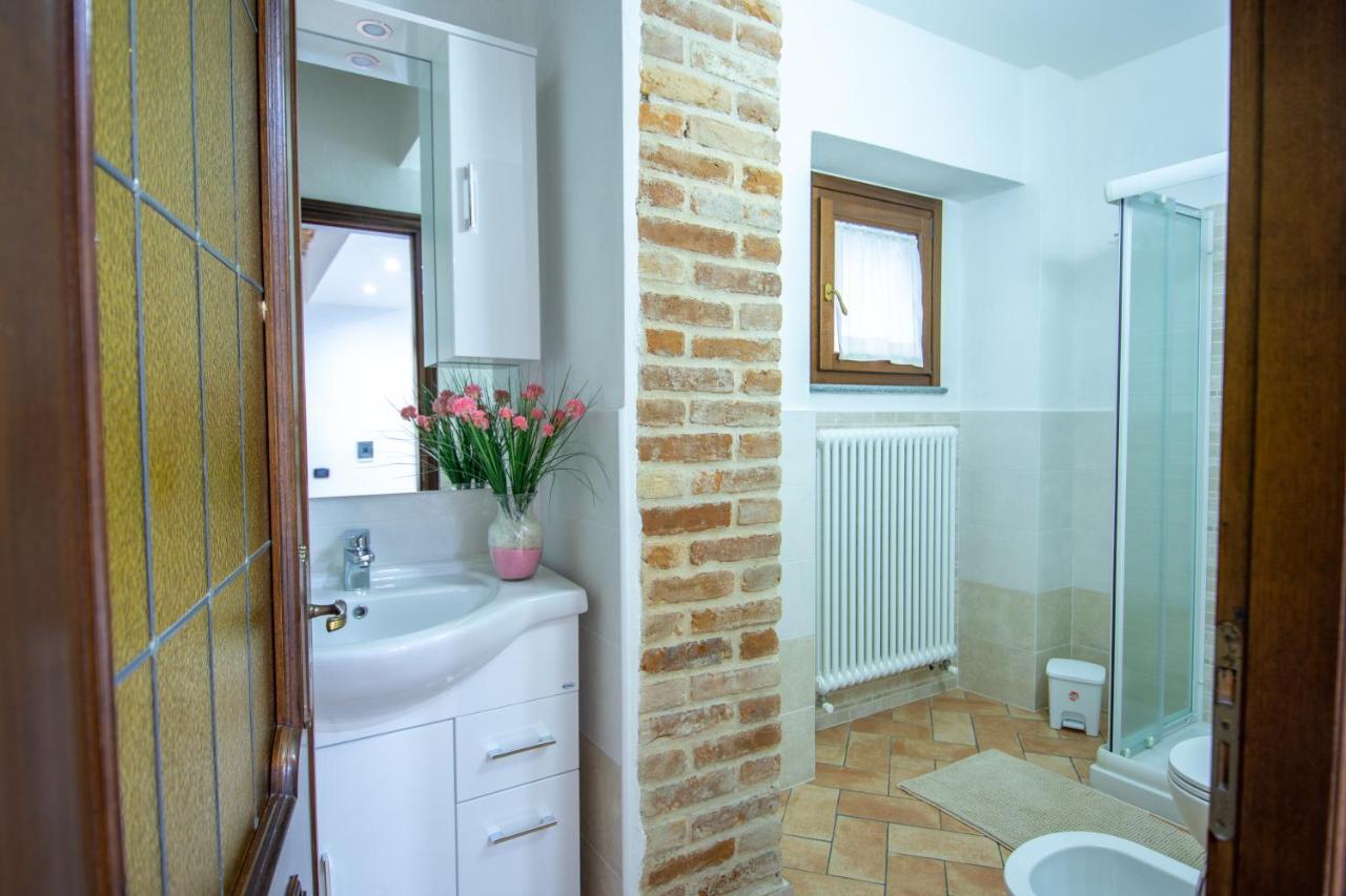 Diano dʼAlba Ca Reginella B&B المظهر الخارجي الصورة